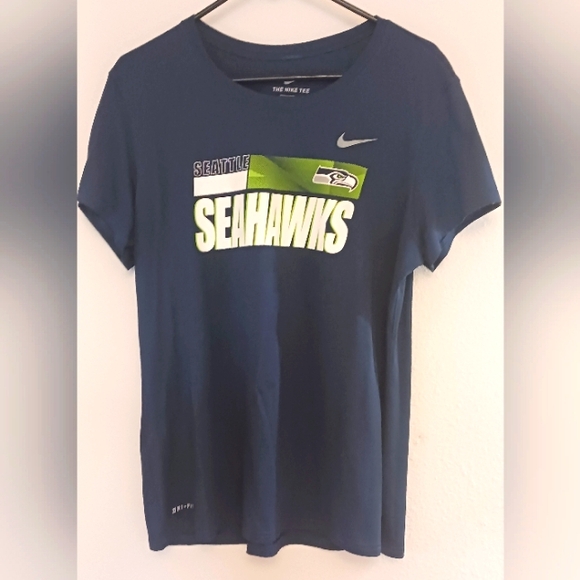 Nike Tops - Nike Dri-Fit Seattle Seahawks Womens XL T-Shirt Top
